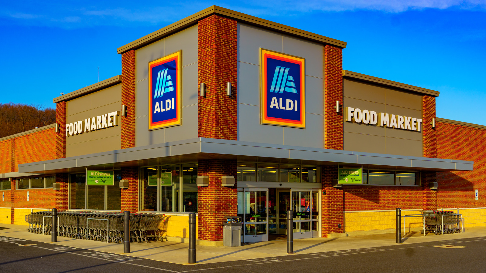 Aldi Shoppers Are Raving About Its Almond Butter Snack