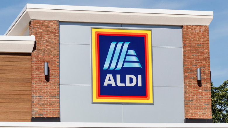 Aldi building