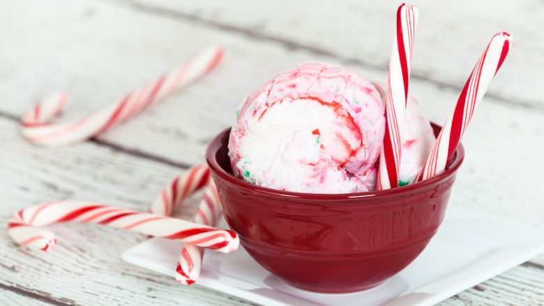 A bowl of peppermint ice cream