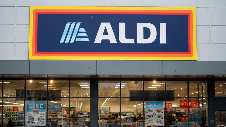 Aldi sign on outside of building  