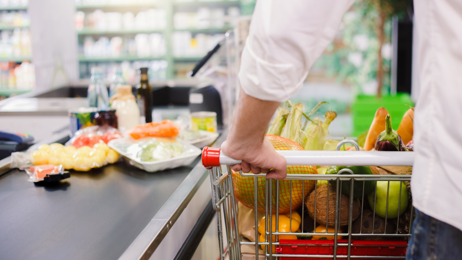 <a href="https://www.mashed.com/1724576/aldi-vs-costco-checkout/" target="_blank">Aldi Vs Costco: Which Unique Checkout Experience Is Really Better?</a>