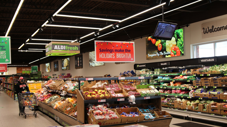 aldi produce section