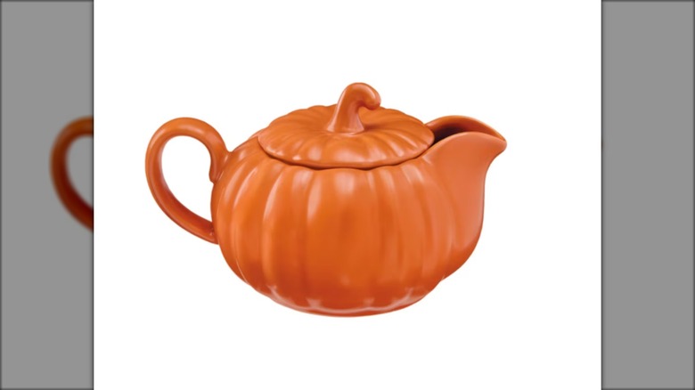 pumpkin shaped gravy boat