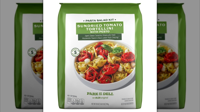 Park Street Deli Tortellini Pesto Pasta