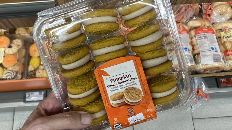 package of Aldi pumpkin cookie sandwiches