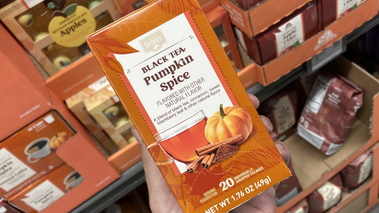 box of Aldi pumpkin spice tea