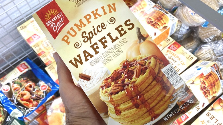 box of Aldi pumpkin spice waffles