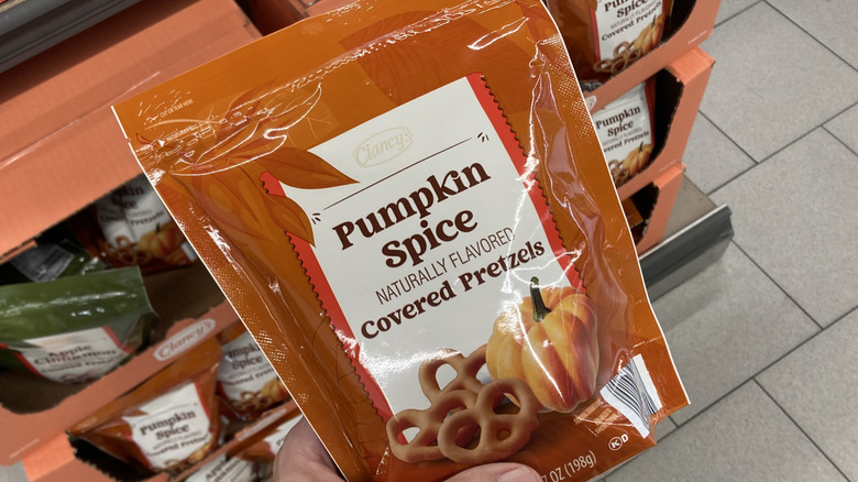 bag of Aldi pumpkin spice covered pretzels