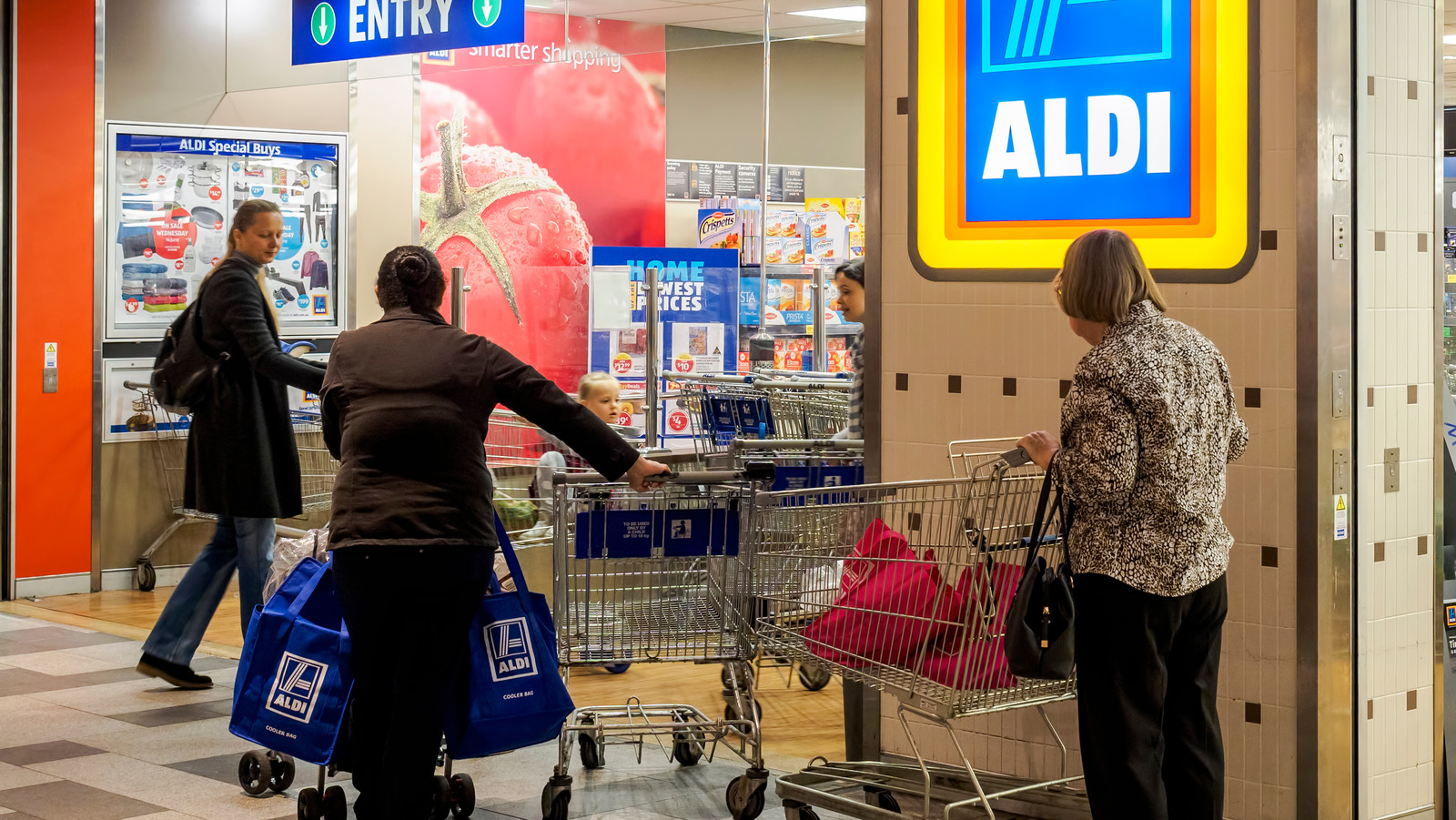 Aldi's Chocolate Pumpkins Are Being Compared To Wax