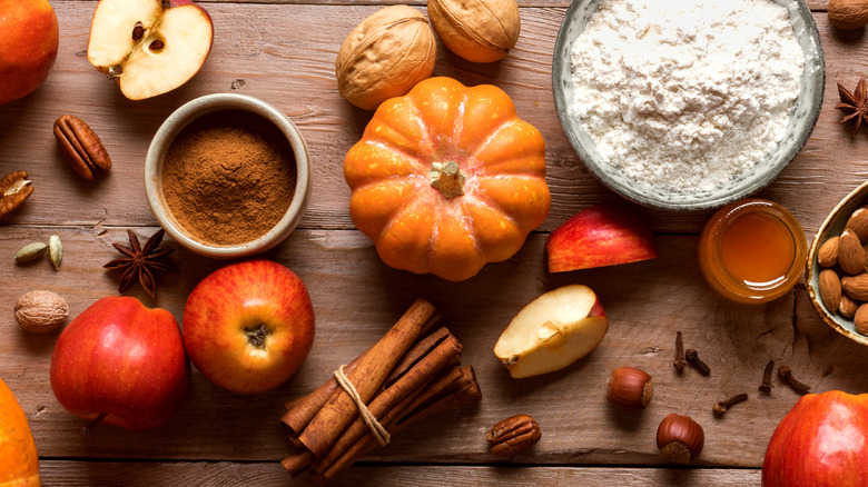 spices apples and pumpkin