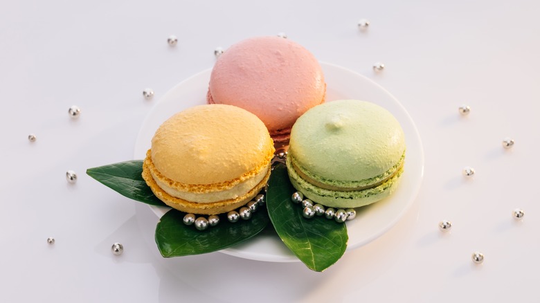 Colorful macarons