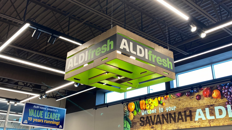 aldi store interior