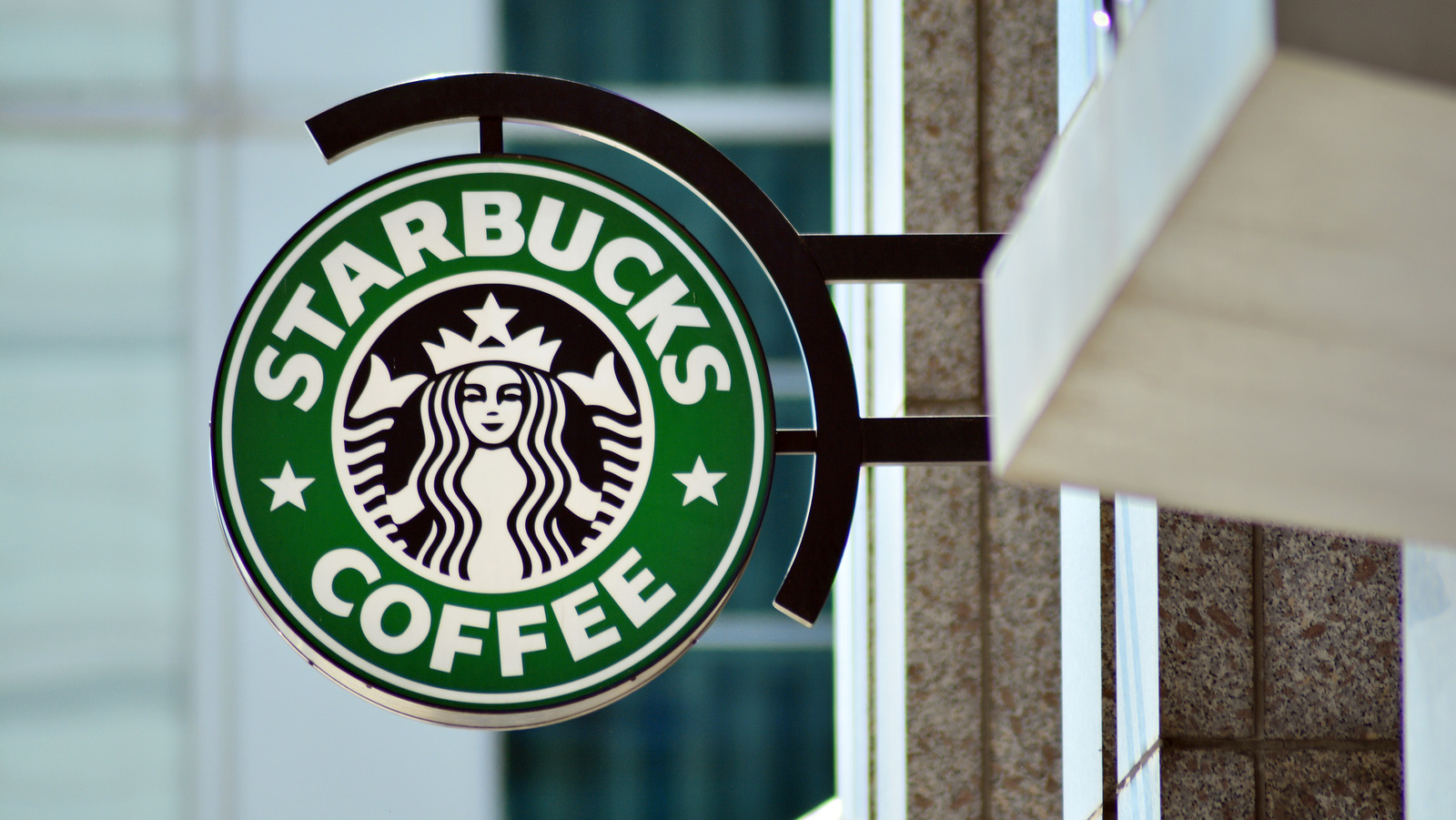 Starbucks Rizzo Alexis Rizzo Kick-Started The Starbucks Union – And She Was Just Fired