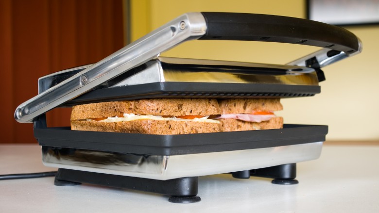 My new kitchen gadget : the sandwich maker - I am the Maven®