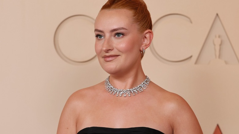 Amelia Dimoldenberg on a red carpet