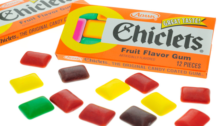Chiclets gum