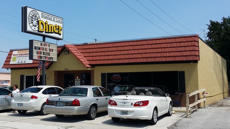 exterior Doe Doe's Diner, Florida