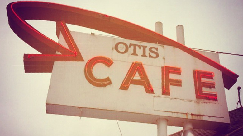 Otis Cafe sign in Oregon