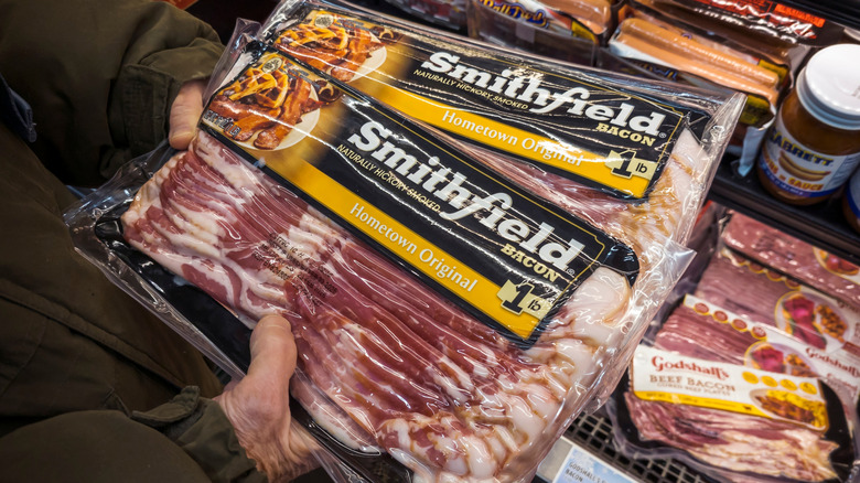 smithfield foods bacon package