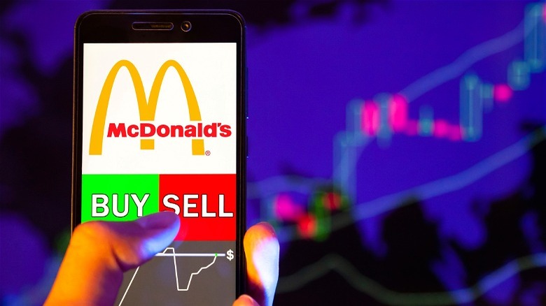   McDonald's stock trading on Iphone 