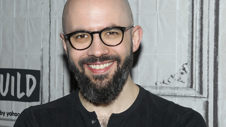 https://www.mashed.com/img/gallery/andrew-rea-tells-us-what-fans-can-expect-from-his-babish-cookware-launch-with-walmart-exclusive/intro-1686092142.jpg