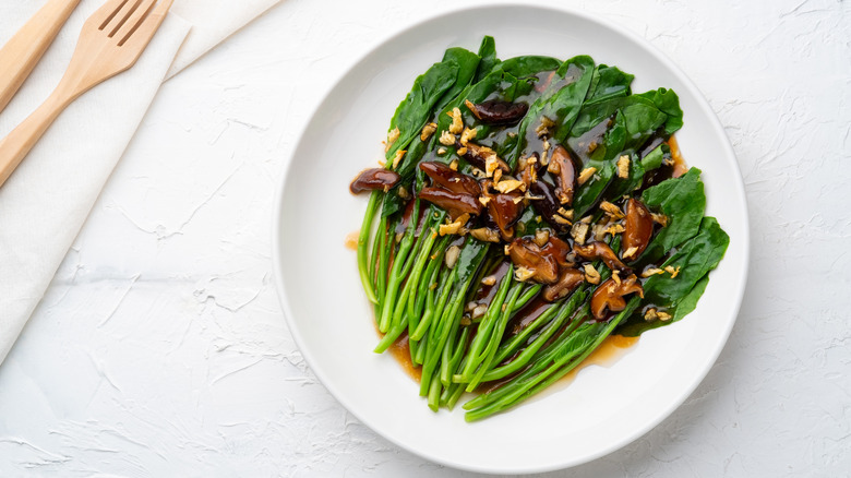 Andrew Zimmern's soy butter mushrooms