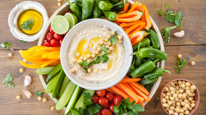Vegetable and hummus tray
