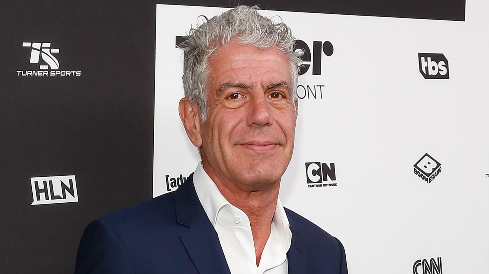 Anthony Bourdain's Tip For Mashed Potatoes Came From Another Culinary Legend