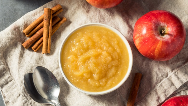 Bowl of applesauce