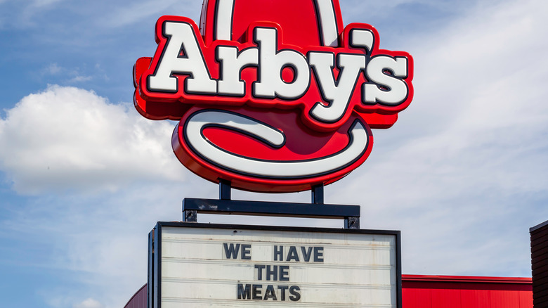 arby's store sign