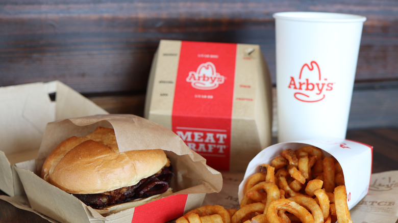 plate of Arbys food