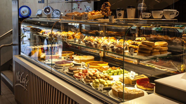 McDonald's france pastry display