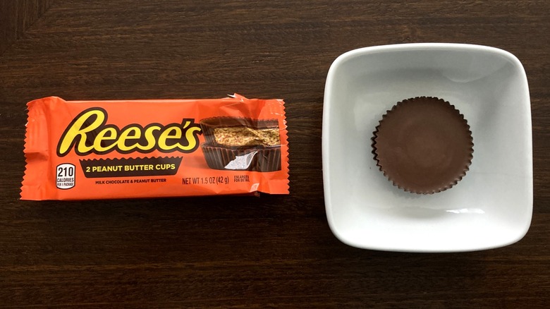 Reese's peanut butter cups in a packet and in a white bowl