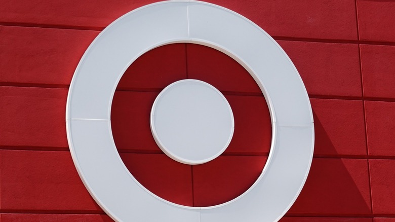 target logo marquee