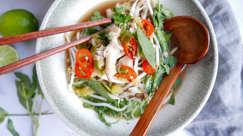 aromatic chicken pho in bowl 