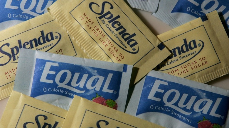 Splenda and Equal packets