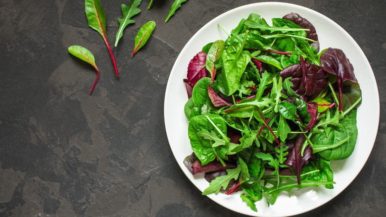 Blend of spinach and arugula