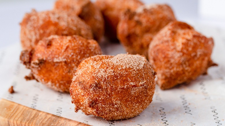 authentic buñuelos de viento