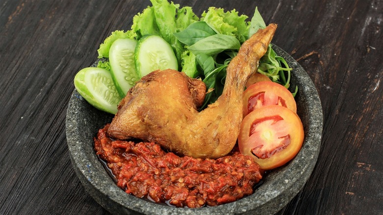 fried chicken with salad