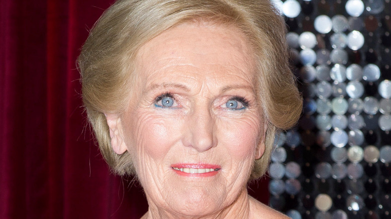 Head shot of Mary Berry