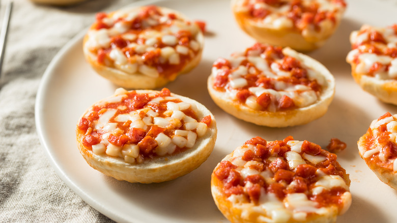 pizza bagel bites