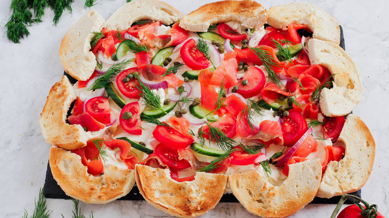 bagel board with tomatoes 