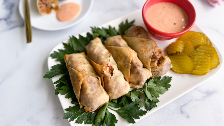 cheeseburger egg rolls with pickles