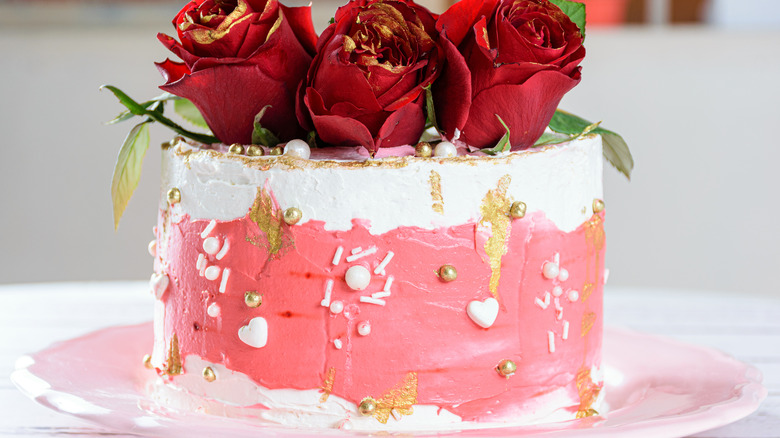 Cake with Swiss meringue buttercream frosting