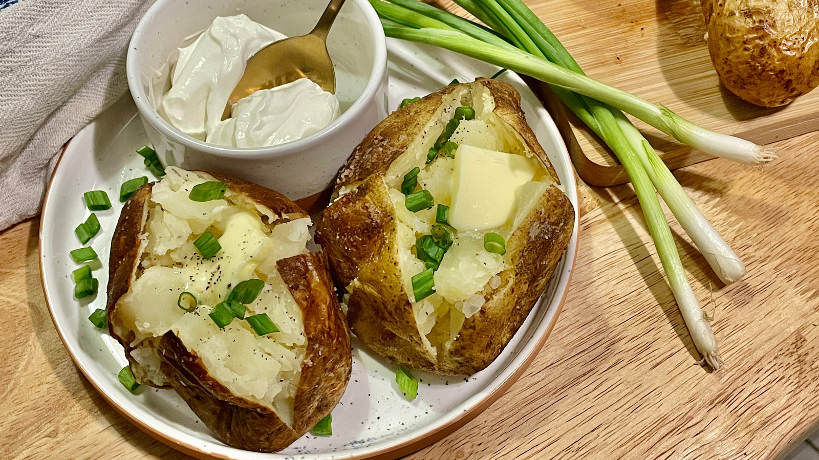 Baking Potatoes: The Air Fryer Vs Oven Dilemma