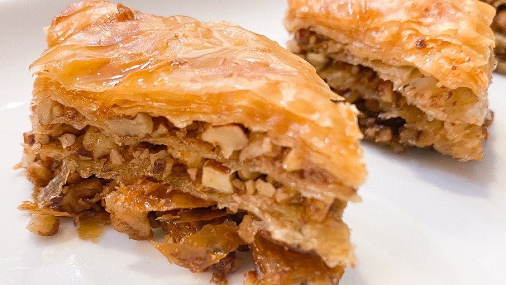 2 pieces of baklava