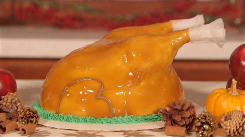 Baskin-Robbins' turkey-shaped ice cream cake