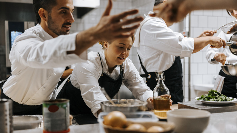 busy restaurant workers