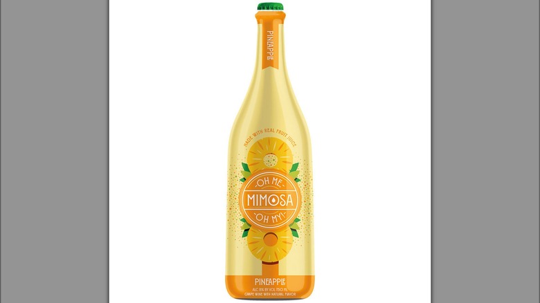 Bottle of Aldi's Oh Me, Oh My! Pineapple Mimosa