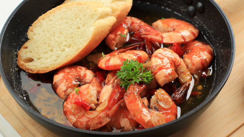 shrimp in garlic and olive oil